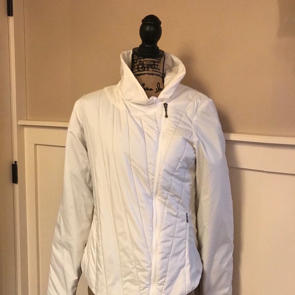 Parna jacket - Picture 1 of 12
